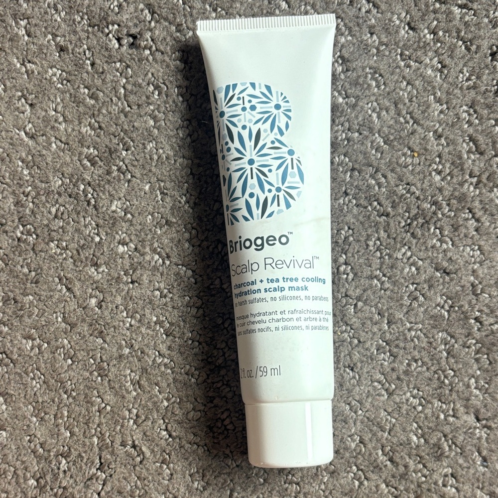 Briogeo Scalp Revival Charcoal + Tea Tree Cooling Hydration Scalp Mask